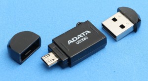 ADATA-DashDrive-UD320-OTG-review1