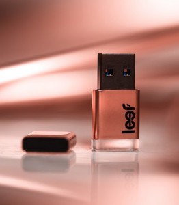 leef-magnet-16gb-copper-review1